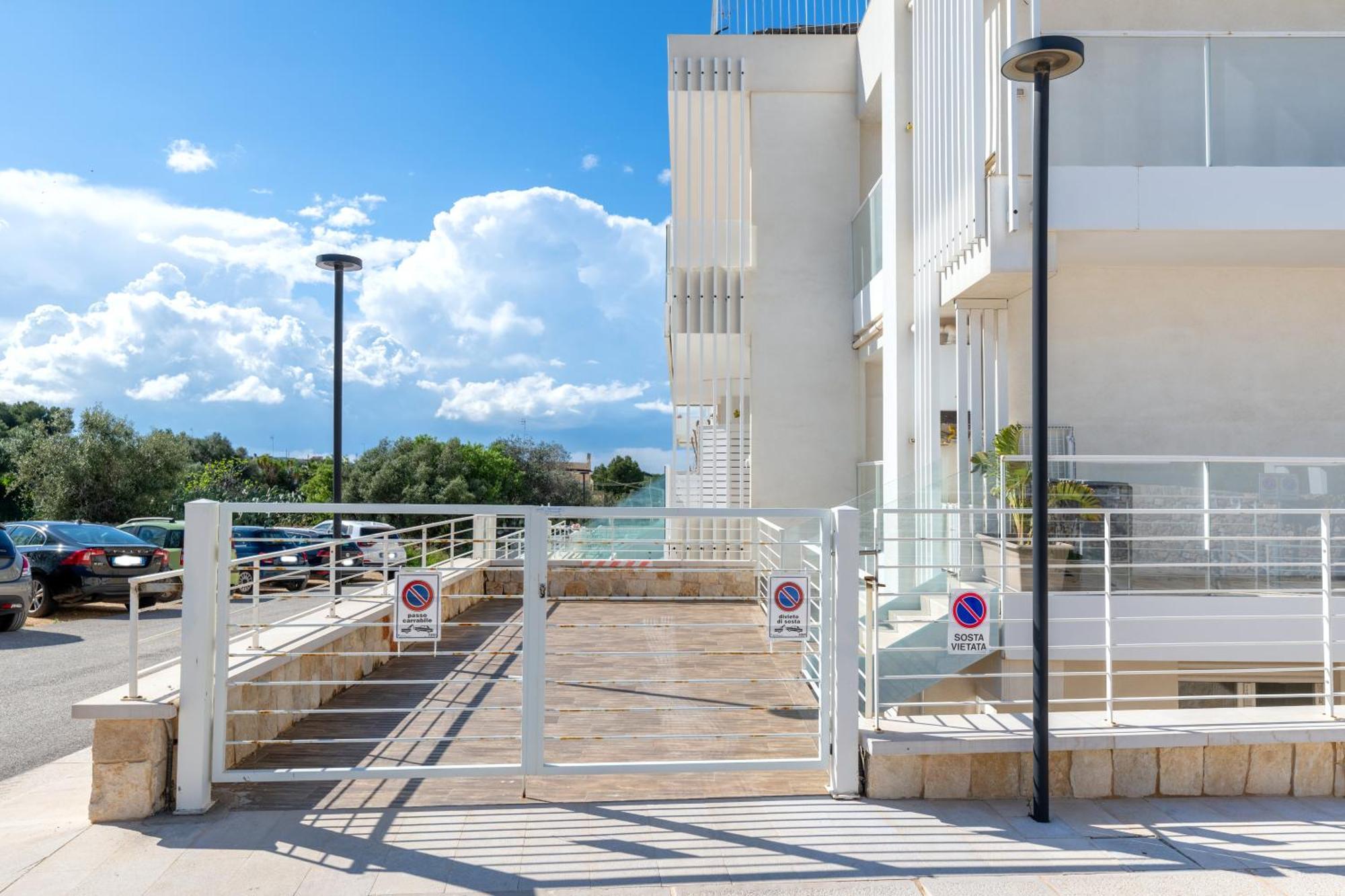 Cozy Marine Apt With Jacuzzi - 250Mt From Sea Polignano a Mare Esterno foto